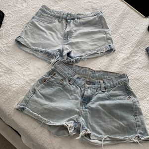2 Jean shorts Levi’s / H&M